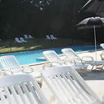 Kamp alanı Zecamping 3 Etoiles Chiens Acceptes Animations Piscine Chauffee 3*