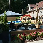 3 étoiles - Piscine - Ccbaeei 3* Grand-Laviers