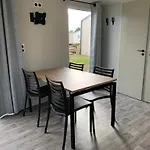 Zecamping 3 Etoiles Chiens Acceptes Animations Piscine Chauffee 3* Grand-Laviers