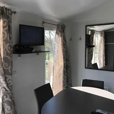 3 Etoiles - Piscine - Ccbaeei 그랑라비에르