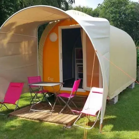 3 Etoiles - Piscine - Ccbaeei 캠프장