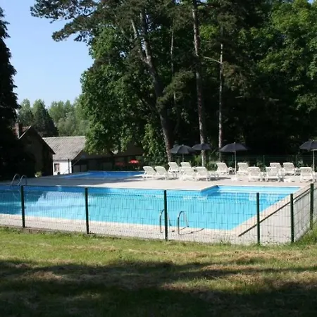 Zecamping 3 Etoiles Anime Piscine Chauffee Locatif Tv Bbq 34M2 Campsite
