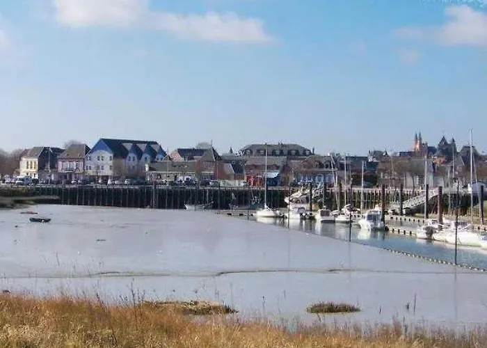 Campsite Zecamping 3 Etoiles Chiens Acceptes Animations Piscine Chauffee 3*