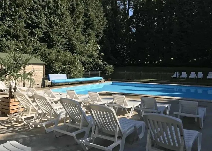 Zecamping 3 Etoiles Chiens Acceptes Animations Piscine Chauffee 3* Grand-Laviers
